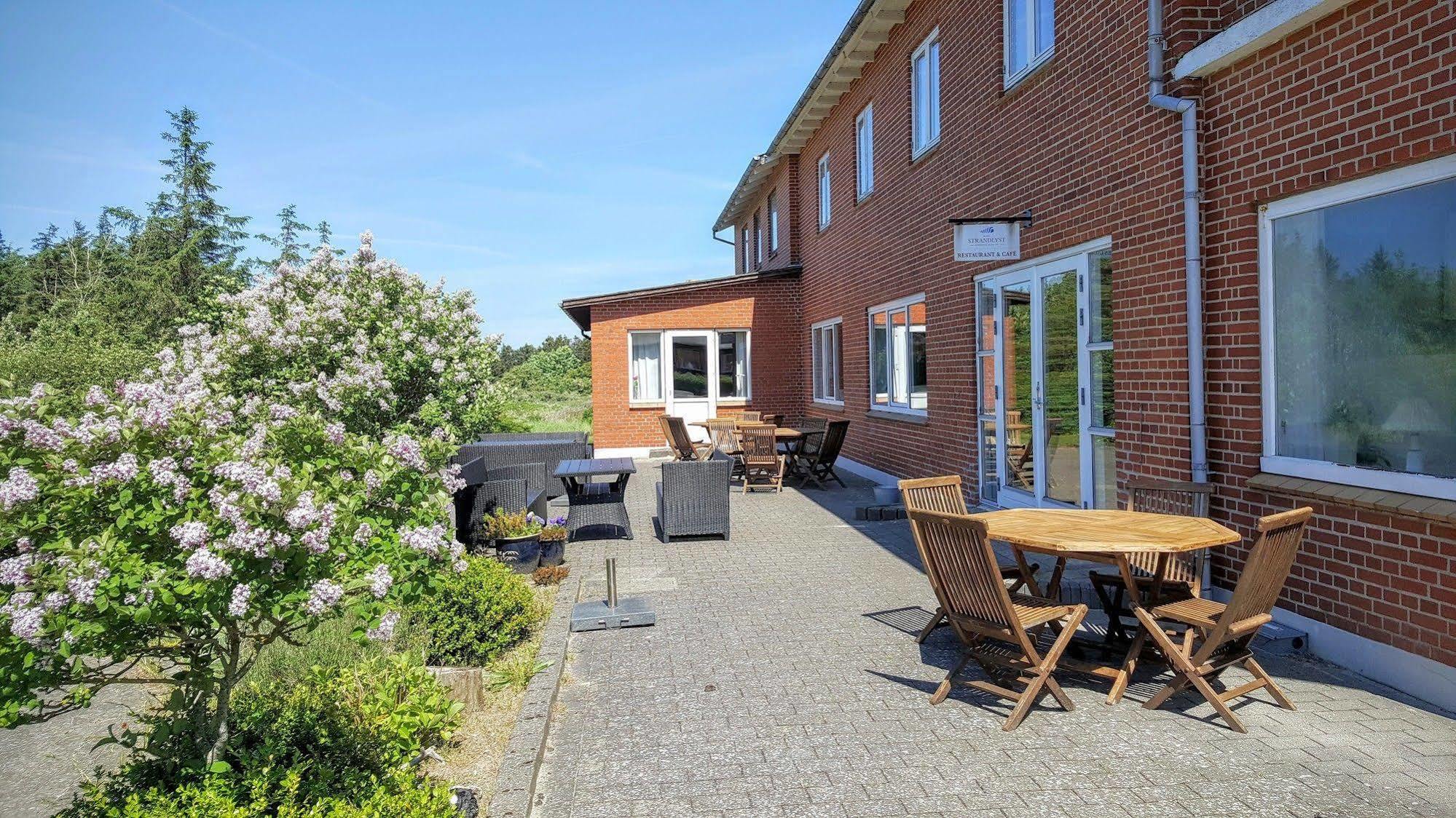 Hotel Strandlyst Badehotel Hirtshals Kültér fotó